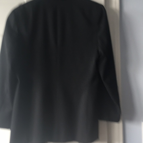 Black blazer - Picture 4 of 4